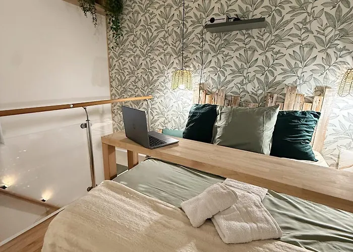 Capstay Hyper Centre * Arras